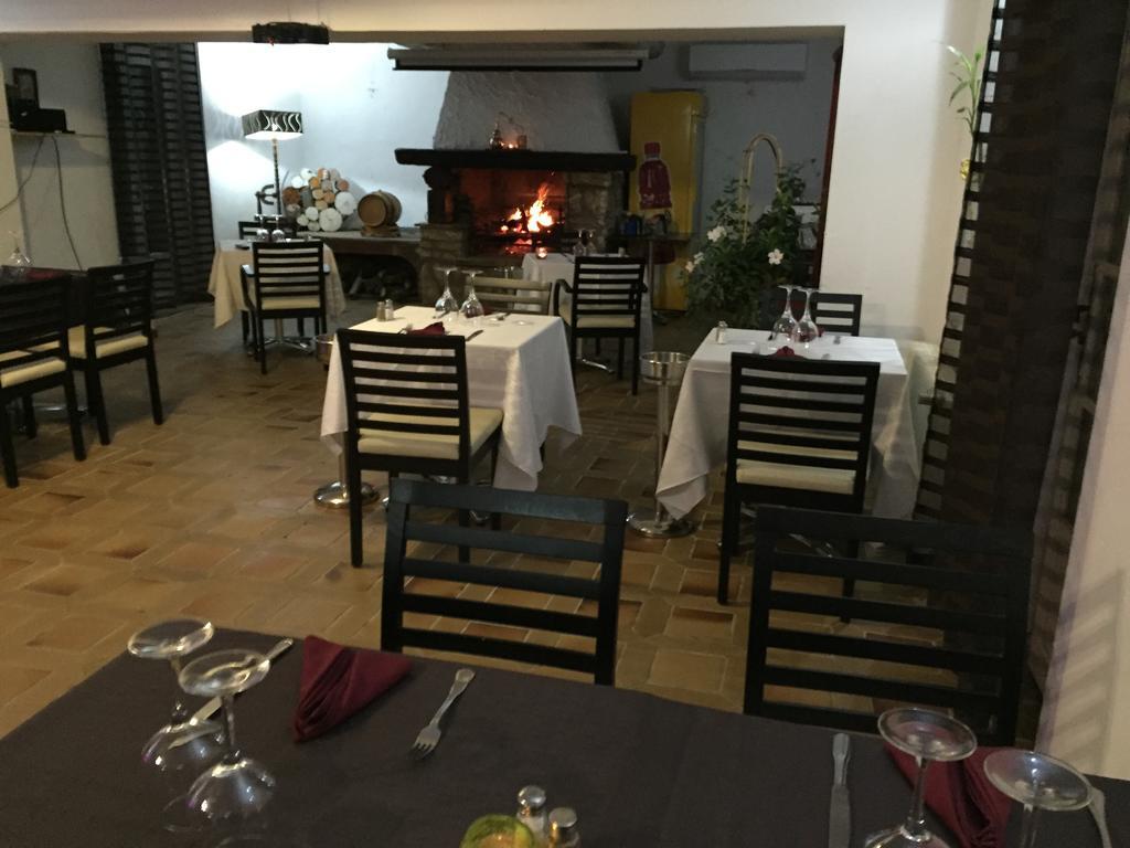 Hotel Aurelia Les Arcs-sur-Argens Екстериор снимка