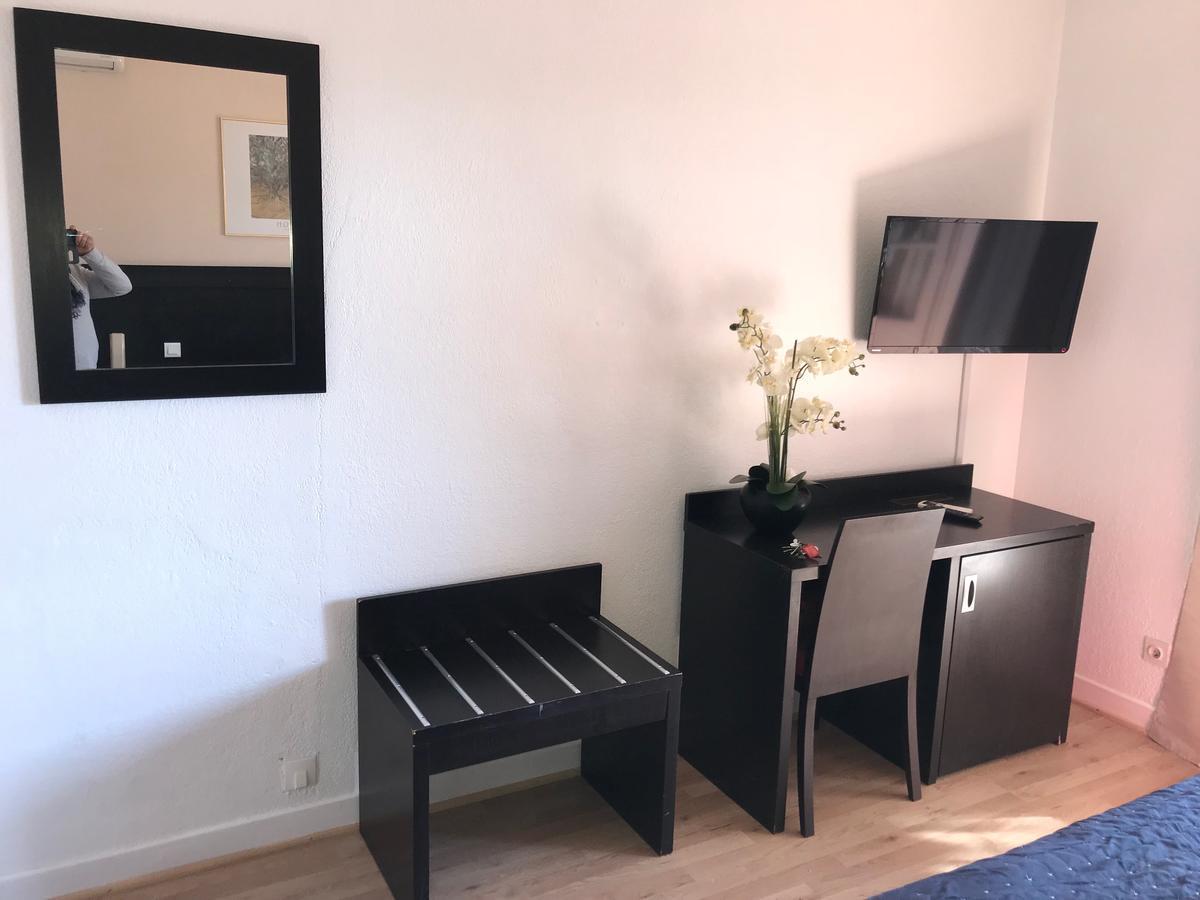 Hotel Aurelia Les Arcs-sur-Argens Екстериор снимка